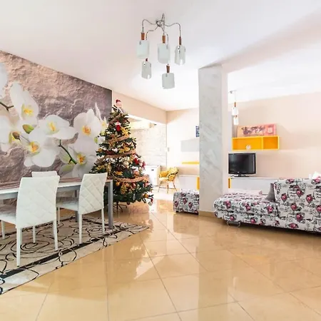 Διαμέρισμα Bllok Luxury Τίρανα
